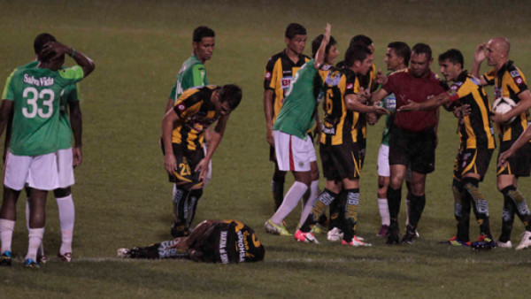 Meza: 'Con lesionarme o quebrarme no iba a cambiar nada'