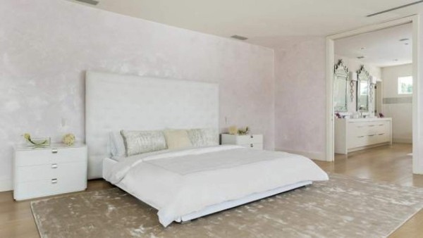 La 'casa maldita' de Shakira: Así es su ostentosa mansión en Miami que nadie quiere comprar