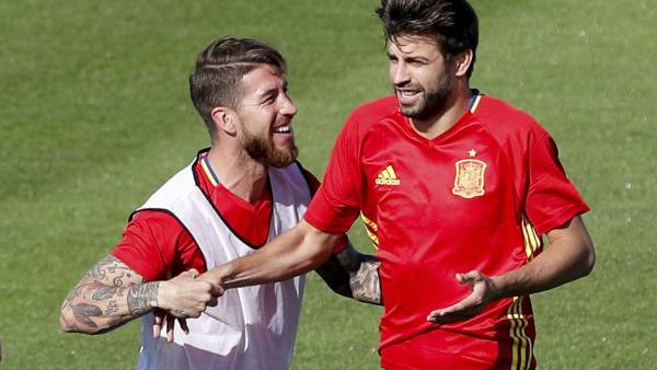 Sergio Ramos fueron compañeros de selección por casi una década, así como fueron rivales en el Real Madrid y Barcelona desde el 2008 a 2021.