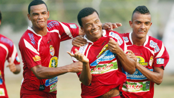 Henry Clark, el defensor de acero del Real Sociedad