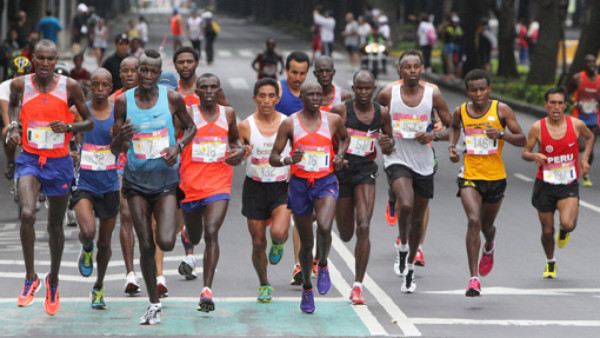 Fallece corredor del maratón de Ciudad de México de paro respiratorio