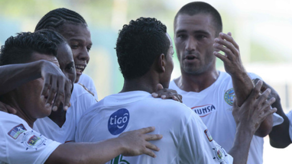 Platense puso en picada al Olimpia