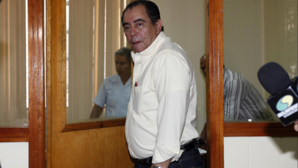 Edwin Pavón presenta pruebas sobre supuesta corrupción en el fútbol