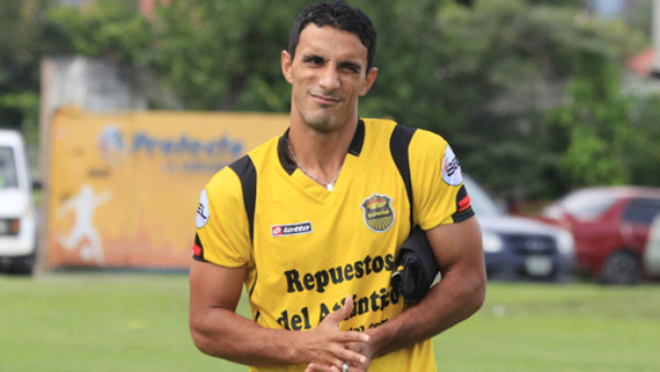 Bica entrena nuevamente con Real España