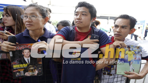 Locura por el Barcelona en Tailandia