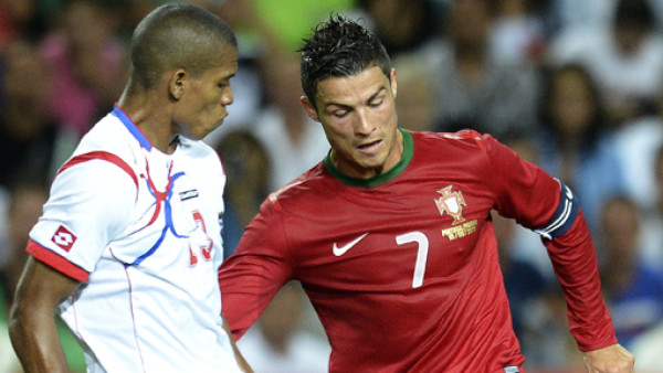 Cristiano Ronaldo y Oliveira acaban con Panamá