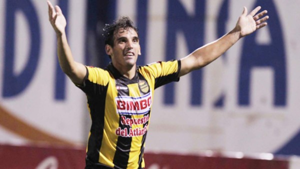 Fichajes Centroamérica: Tres guatemaltecos a Europa, el futuro de Bryan Ruiz y Saprissa suma más bajas