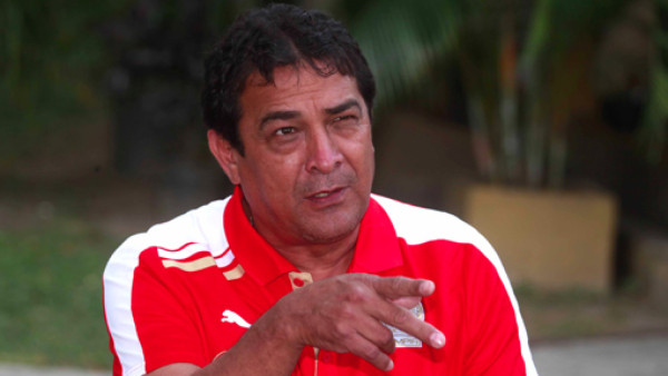 Juan Carlos Espinoza no le tiene lástima al Platense