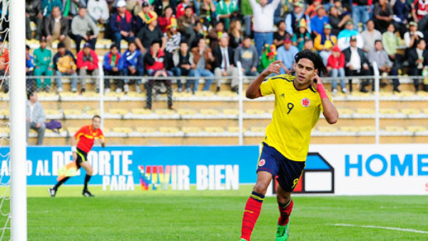 Falcao le regala una gran victoria a Colombia