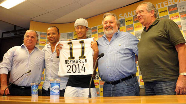 El Santos analiza pedir más dinero al Barcelona por venta de Neymar