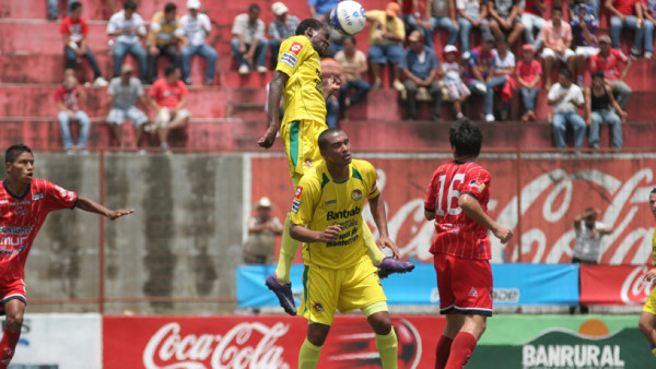 Guatemala: Marquense se impuso a Iztapa en el inicio de la Fecha 5