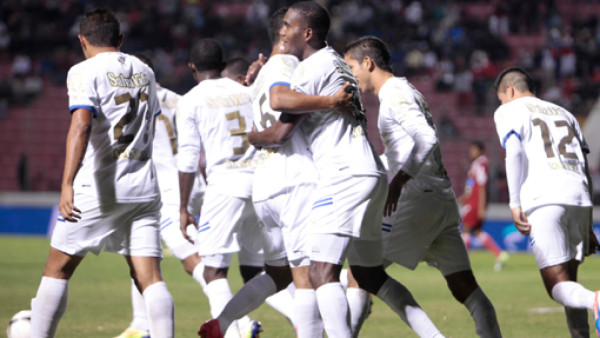 Olimpia no perdona a la Real Sociedad