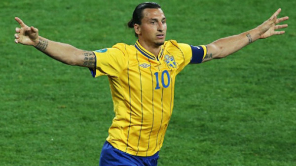 VIDEO: Zlatan Ibrahimovic dice que es 'Dios”