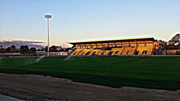 Los estadios más pequeños del fútbol centroamericano