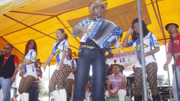 Un ambientazo se vive en La Ceiba