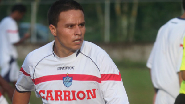 El tico Christian Blanco regresa a los entrenos del Victoria