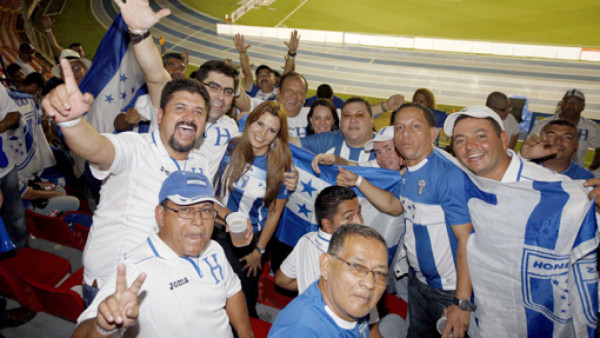 No todos tendrán feriado el martes, día del Honduras-Canadá