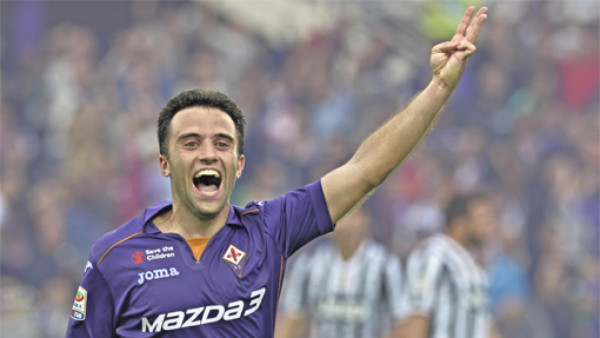 Sensacional remontada de Fiorentina ante Juventus con hat-trick de Rossi