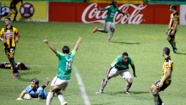 Real España quiere sacudirse paternidad de Marathón