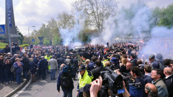 Italia despide a Morosini en un funeral multitudinario