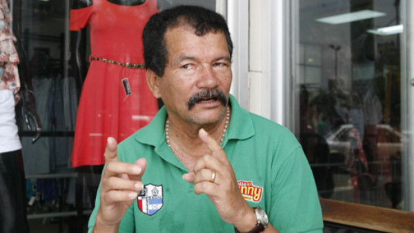 Savio aún está en busca de refuerzos