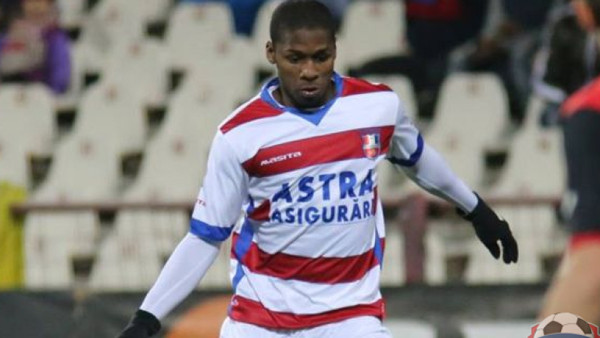 Panameño Armando Cooper volvió a la acción con triunfo en Rumania