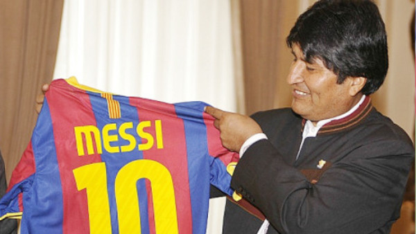 Evo Morales condecorará a Messi y seleccionados bolivianos se molestan