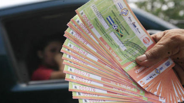 El Honduras-Jamaica se jugará por la noche en Tegucigalpa