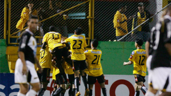 Diduch manda al Real España al último lugar