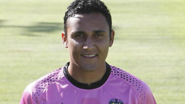 Portero tico Keylor Navas pide más participación en España