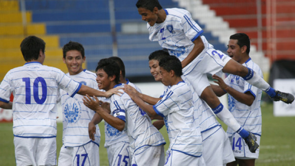 El Salvador le da paliza a Belice en el inicio del Pre-premundial