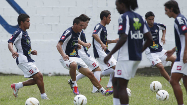 'Honduras y Costa Rica se conocen perfectamente': Ronald González