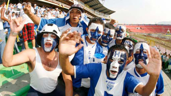 Esperan llenazo para el Honduras-Serbia