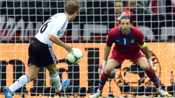 Italia se agranda y clasifica a la final