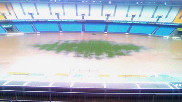 VIDEO: Lluvias inundan estadio donde se jugará final del Mundial