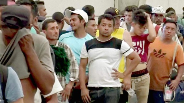 EN FOTOS: Así es la caravana de inmigrantes centroamericanos que va rumbo a Estados Unidos