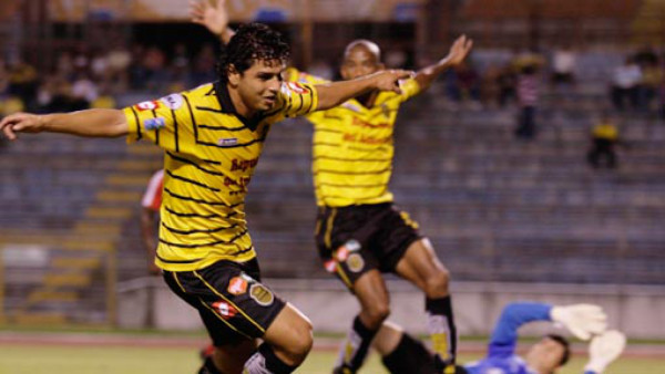 ¡Platense le gana pulso al Olimpia!