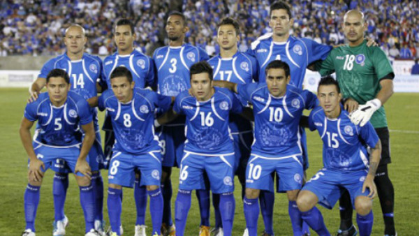 El Salvador suspendió una jornada en beneficio de su selección