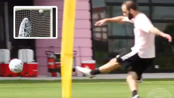 Sin sobrepeso, dorsal de crack y un golazo: Así fue el primer entrenamiento de Higuaín con el Inter de Miami