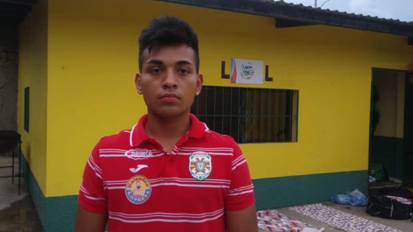 FICHAJES: Hondureño firma en Uruguay y seleccionado salvadoreño llega a Liga