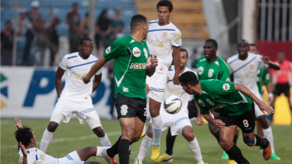 Platense casi deja sin la final a Olimpia
