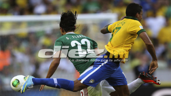 Brasil le gana a México en Copa Confederaciones