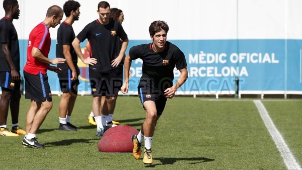 FOTOS: Choco Lozano entrenando al lado de Iniesta, Messi, Piqué y Suárez