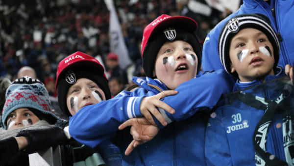 Niños provocan una nueva multa para la Juventus