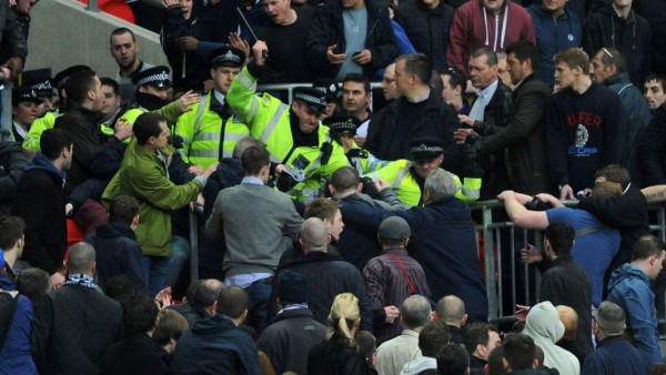 Las 10 aficiones más violentas en el mundo del fútbol