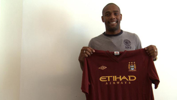 Maicon deja el Inter de Milán y ficha por el Manchester City