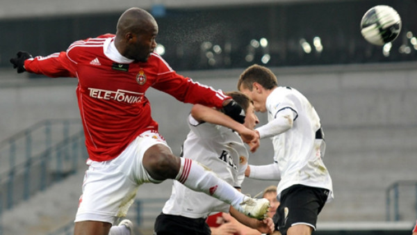 Wisla Cracovia es goleado en Holanda por el Twente