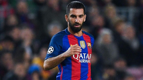 MERCADO DE EUROPA: Messi prohíbe una salida y Madrid perdería a Mbappé