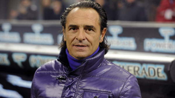 Prandelli ve difícil armar a Italia