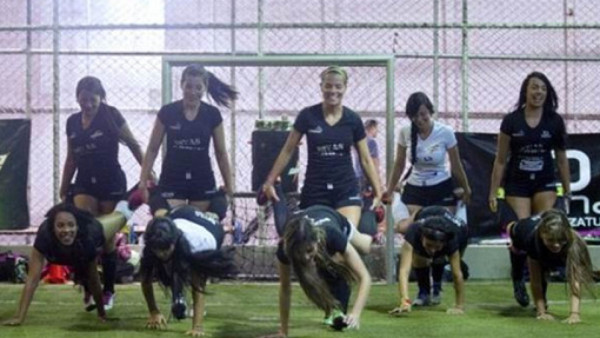 Conocé a Las Divas del fútbol sexy de Medellín